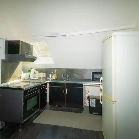 Διαμέρισμα Cocoon Charmant- Wi-fi & Clim -piscine
